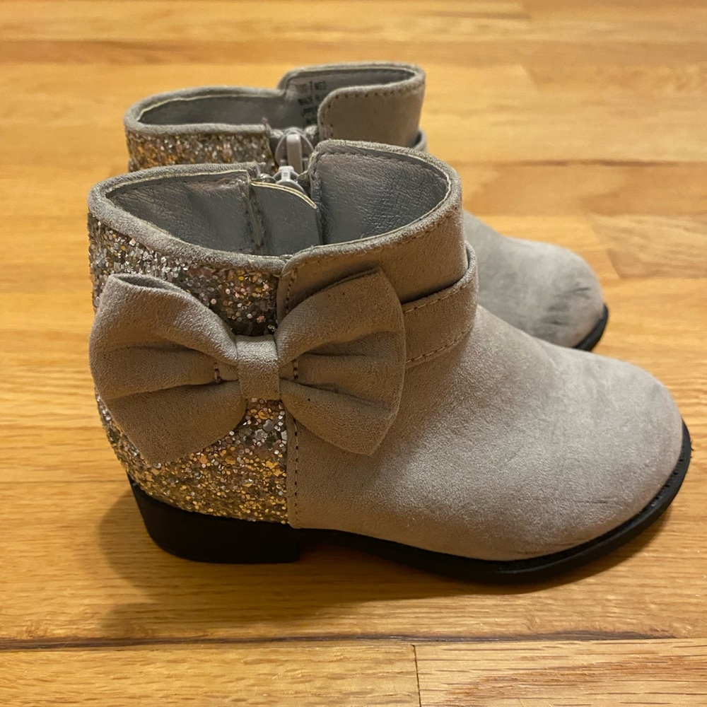 Jumping Bean Sparkly Boots
